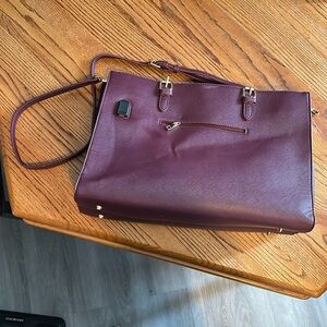 Purple laptop bag with usb charger